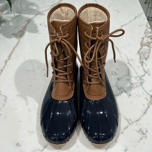 JBU Maplewood women’s tan boots size 8